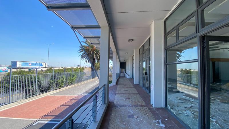 To Let commercial Property for Rent in Maitland Western Cape